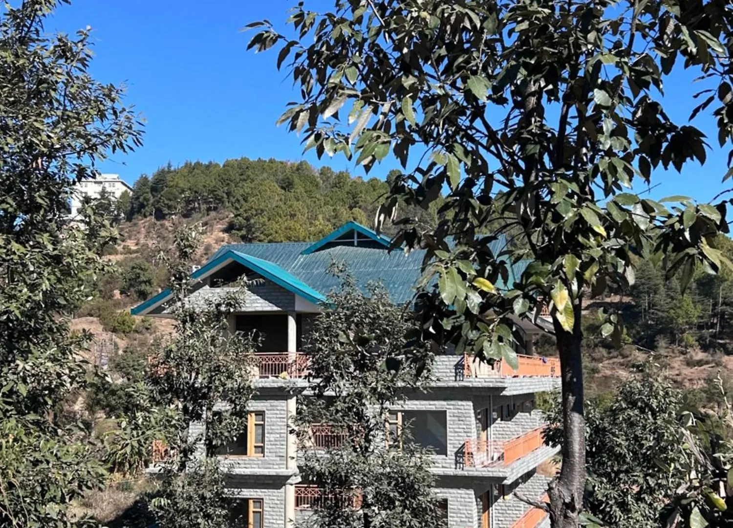 Shalom Hillcrest Inn シムラー
