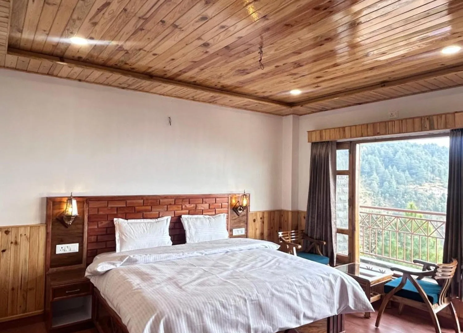 Shalom Hillcrest Inn シムラー